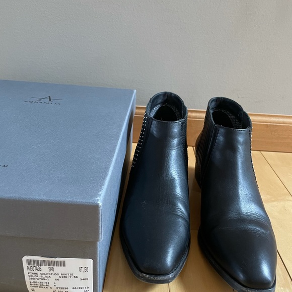 Aquatalia Fiore studded black leather booties boot - Picture 6 of 8